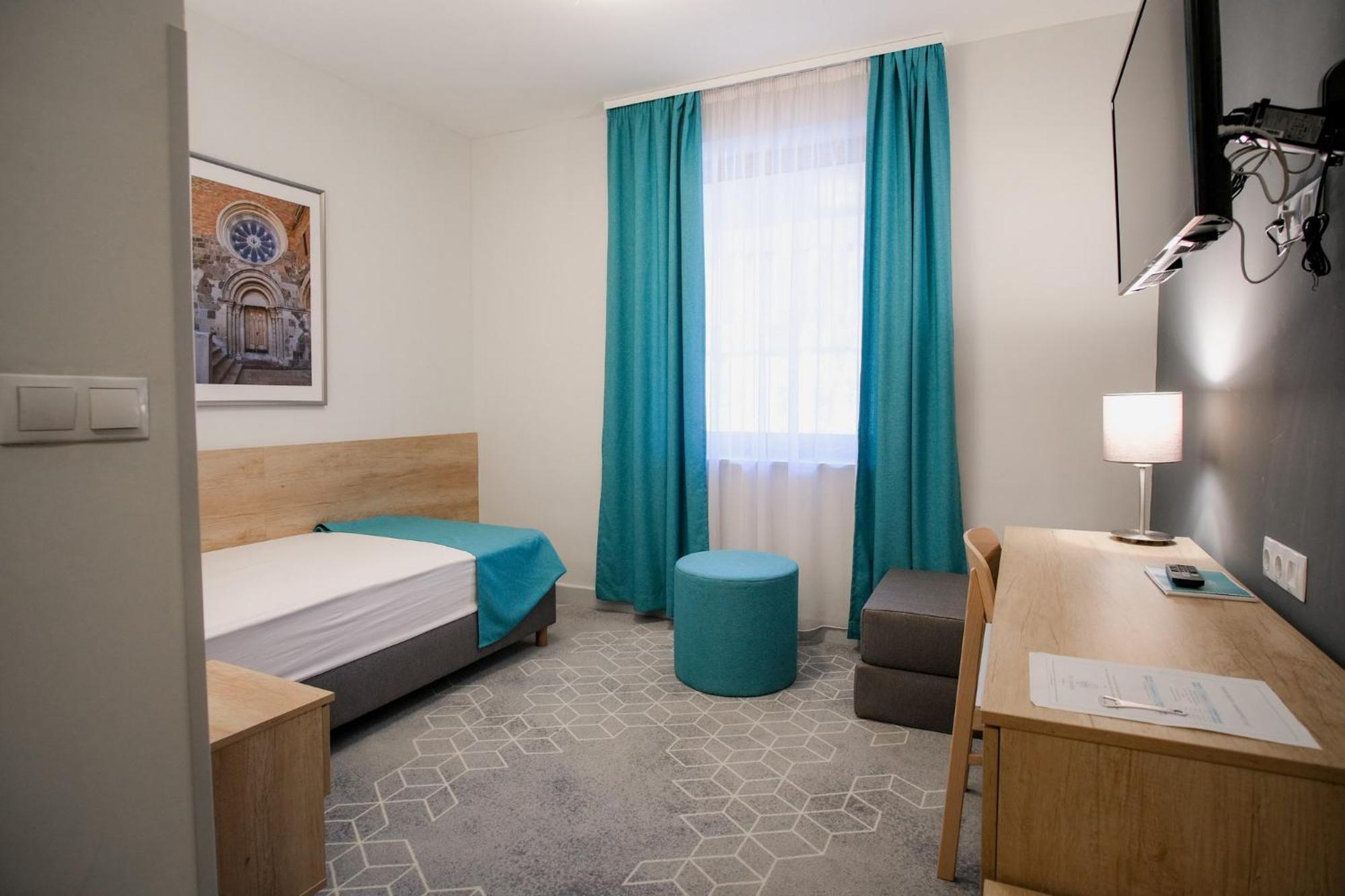 Hotel Adalbert Szent Tamas Haz Esztergom Eksteriør bilde